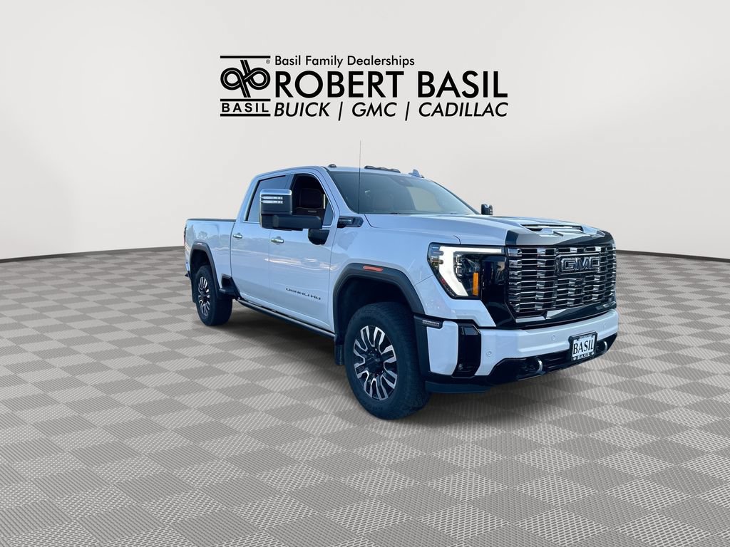 Used 2025 GMC Sierra 3500 Denali Ultimate AWD/4WD image 2