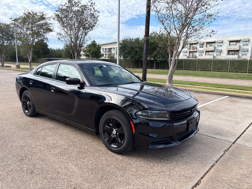 Used 2022 Dodge Charger SXT RWD image 3