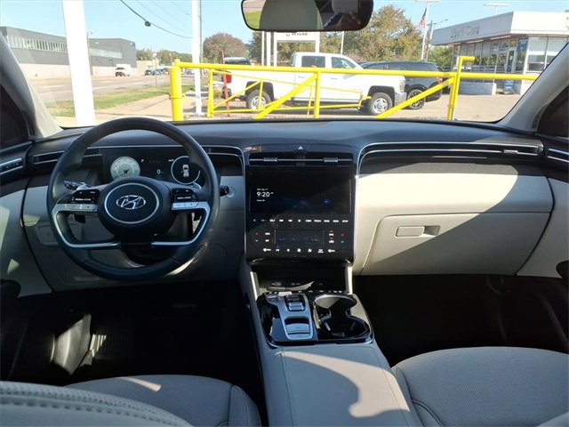 Used 2024 Hyundai Tucson Limited image 13