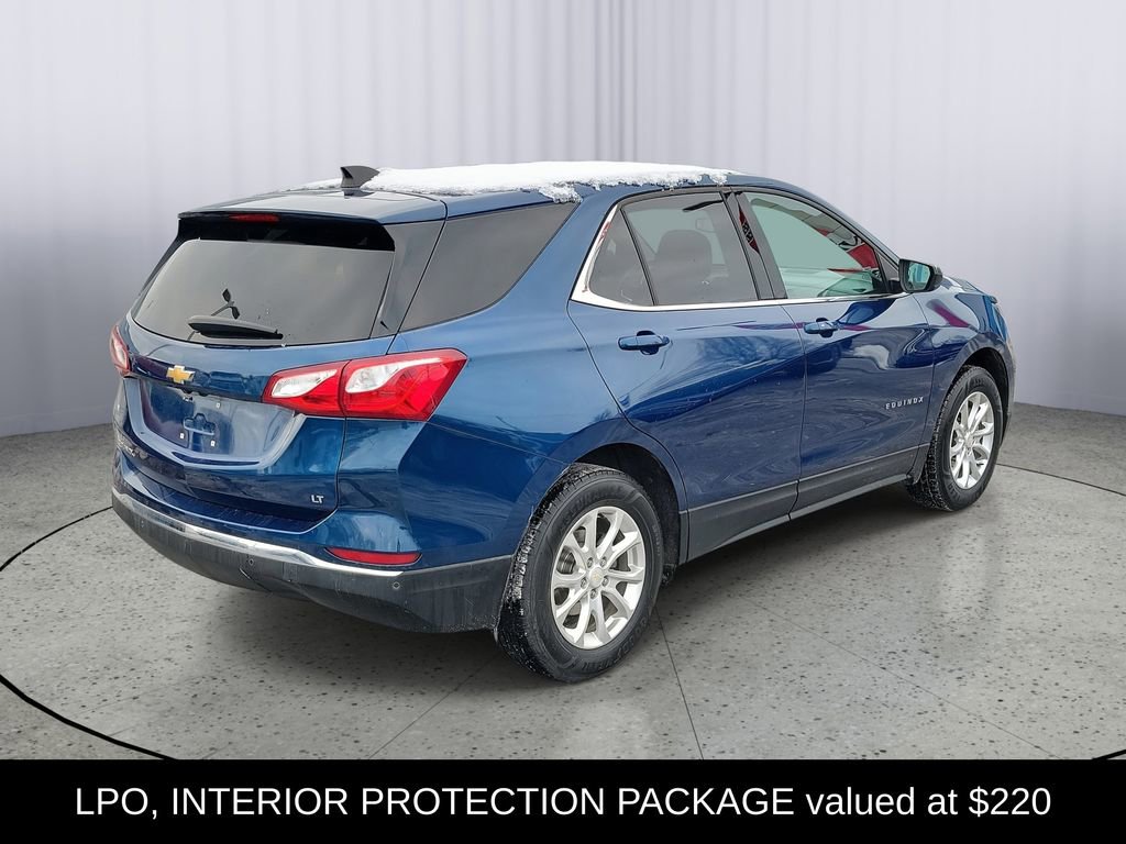 Used 2020 Chevrolet Equinox LT w/ Driver Convenience Package image 4