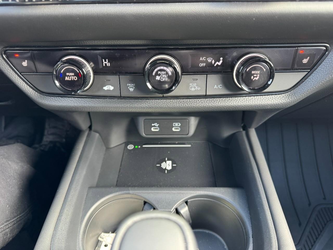 Certified 2017 Honda HR-V EX image 22