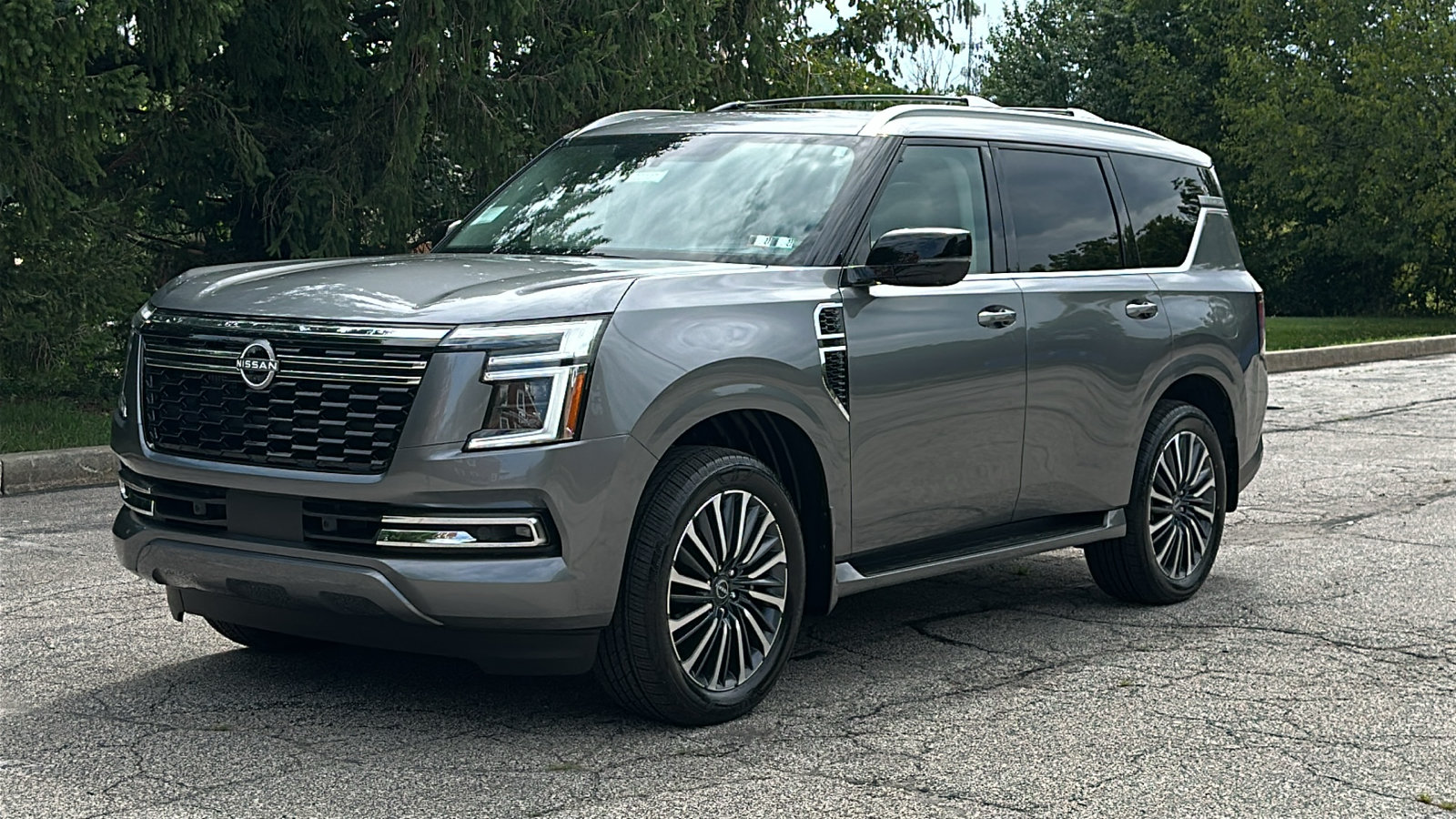 New 2026 Nissan Armada Platinum Reserve AWD/4WD image 2