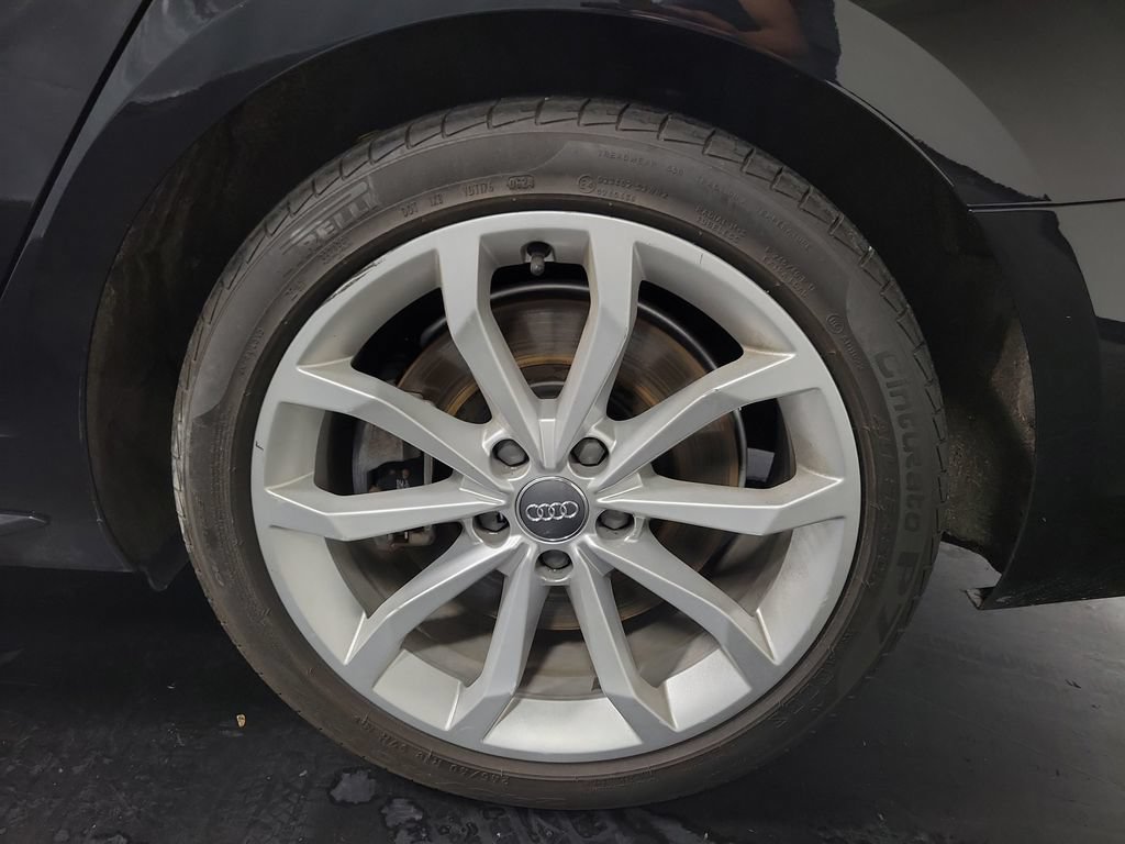 Used 2019 Audi A4 2.0T Premium Plus w/ Premium Plus Package AWD/4WD image 11