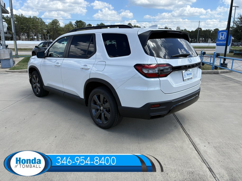 New 2026 Honda Pilot Sport image 4