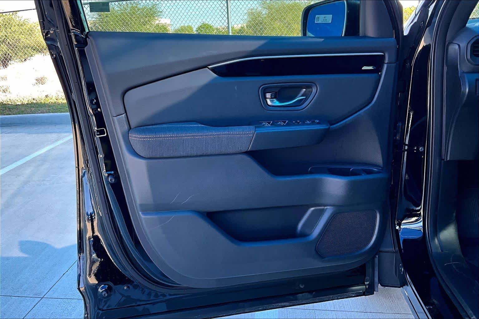 New 2026 Honda Pilot Sport image 10