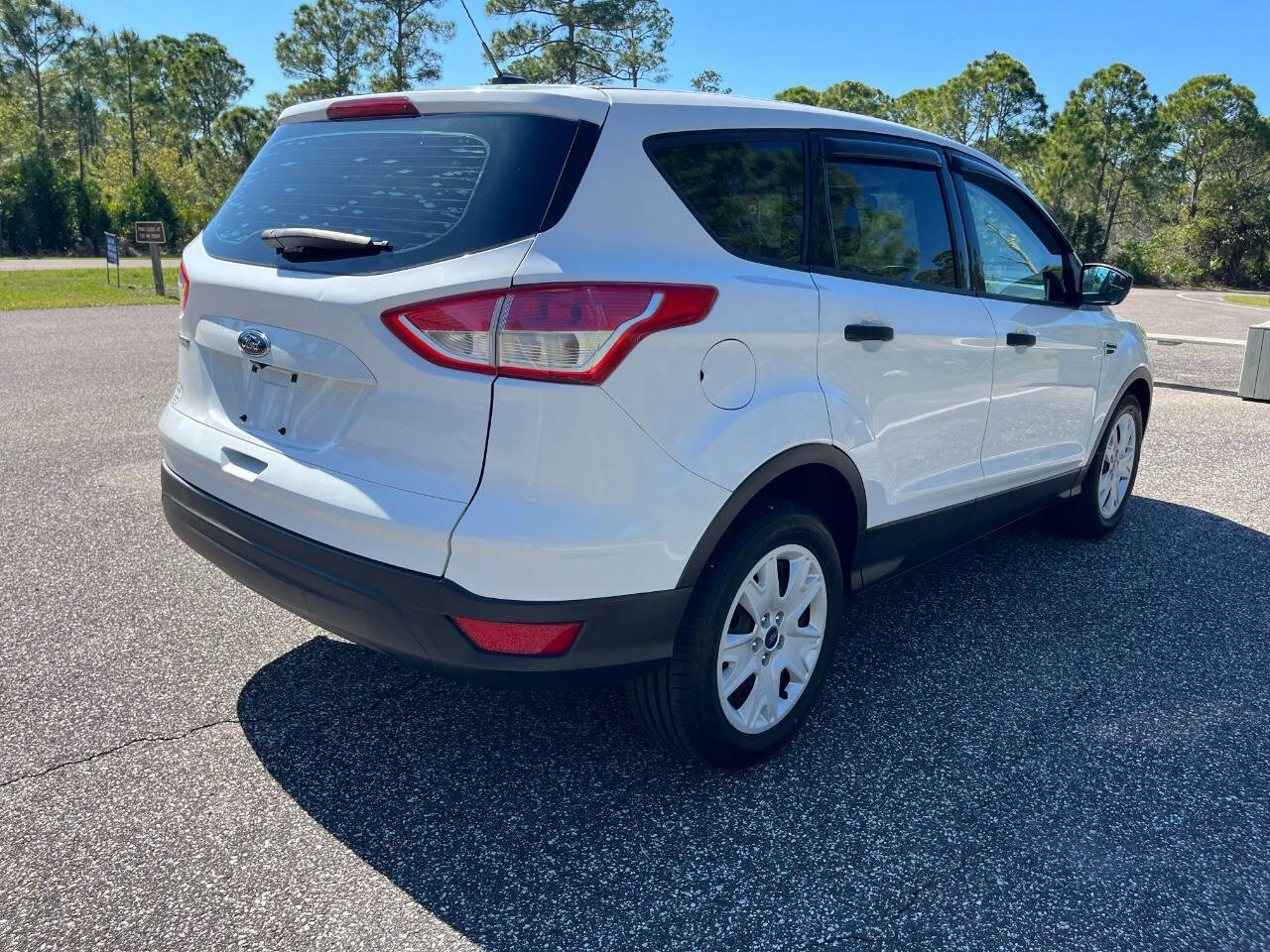 Used 2014 Ford Escape S image 5