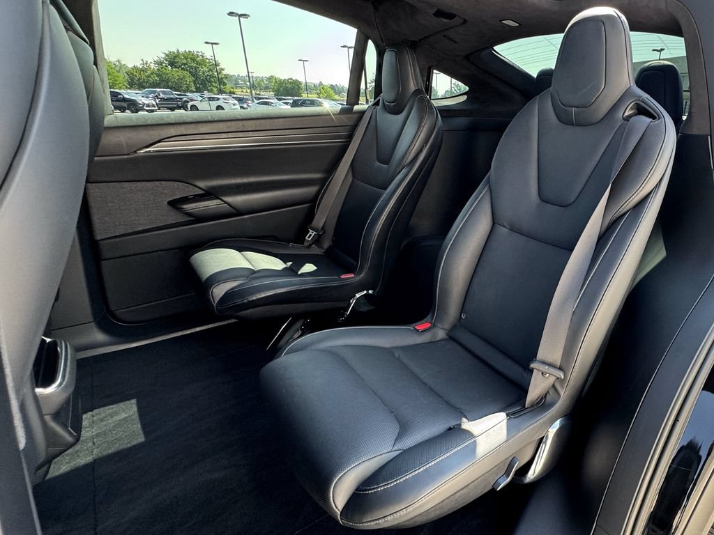 Used 2022 Tesla Model X Plaid AWD/4WD image 31