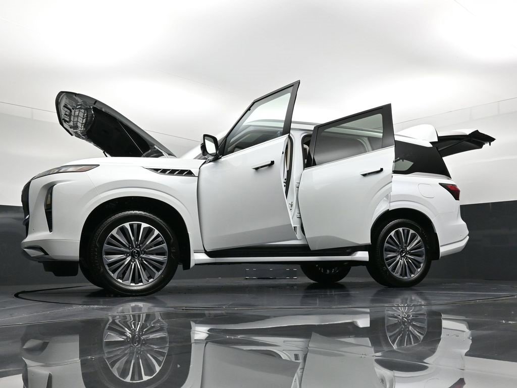New 2026 INFINITI QX80 Luxe image 41