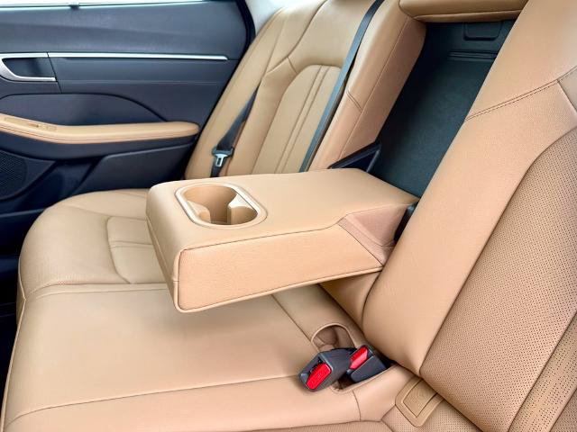Used 2024 Hyundai Sonata Limited FWD image 40