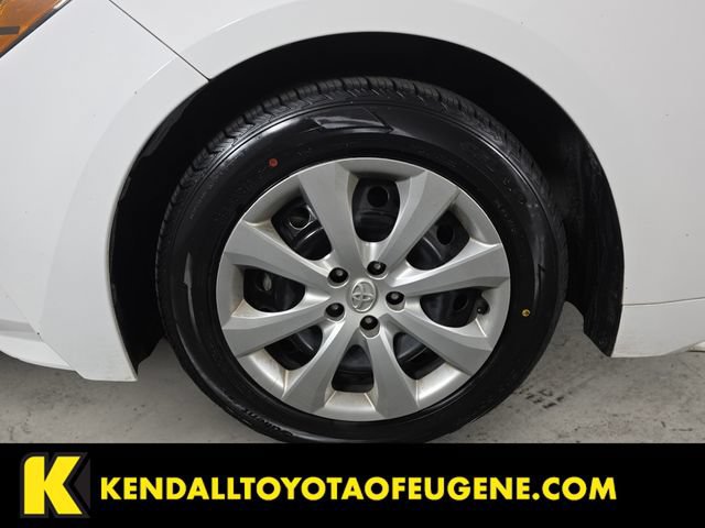 Used 2024 Toyota Corolla LE FWD image 9