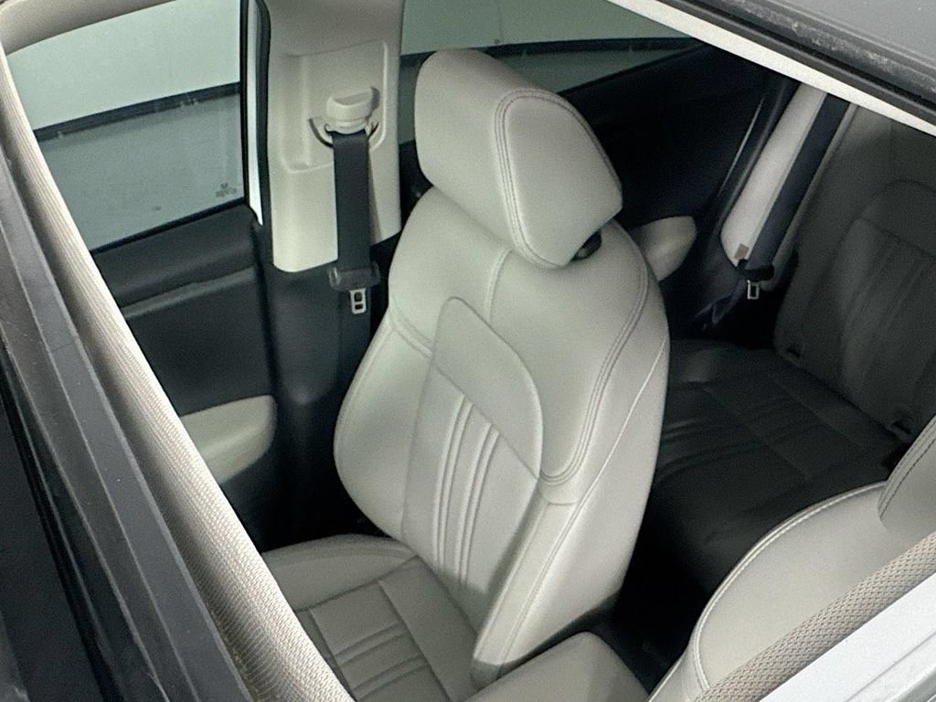 New 2027 Honda HR-V EX-L image 31