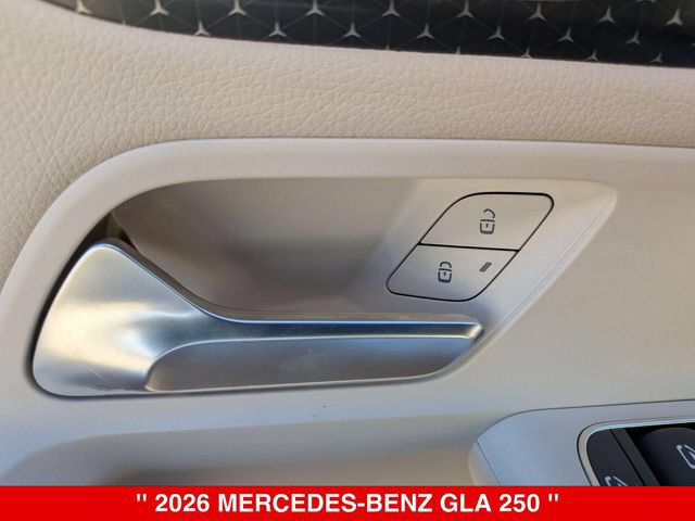 Used 2026 Mercedes-Benz GLA 250 4MATIC image 11