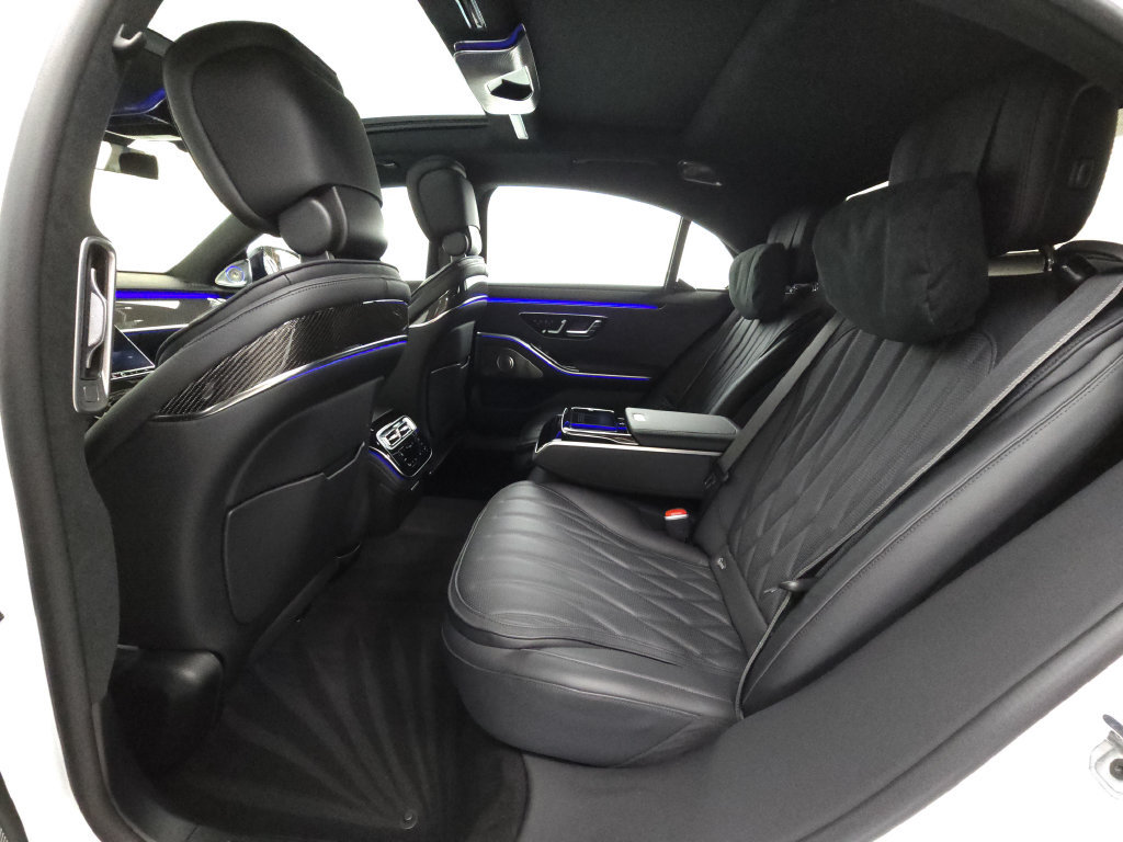 Used 2025 Mercedes-Benz S 63 AMG S image 28