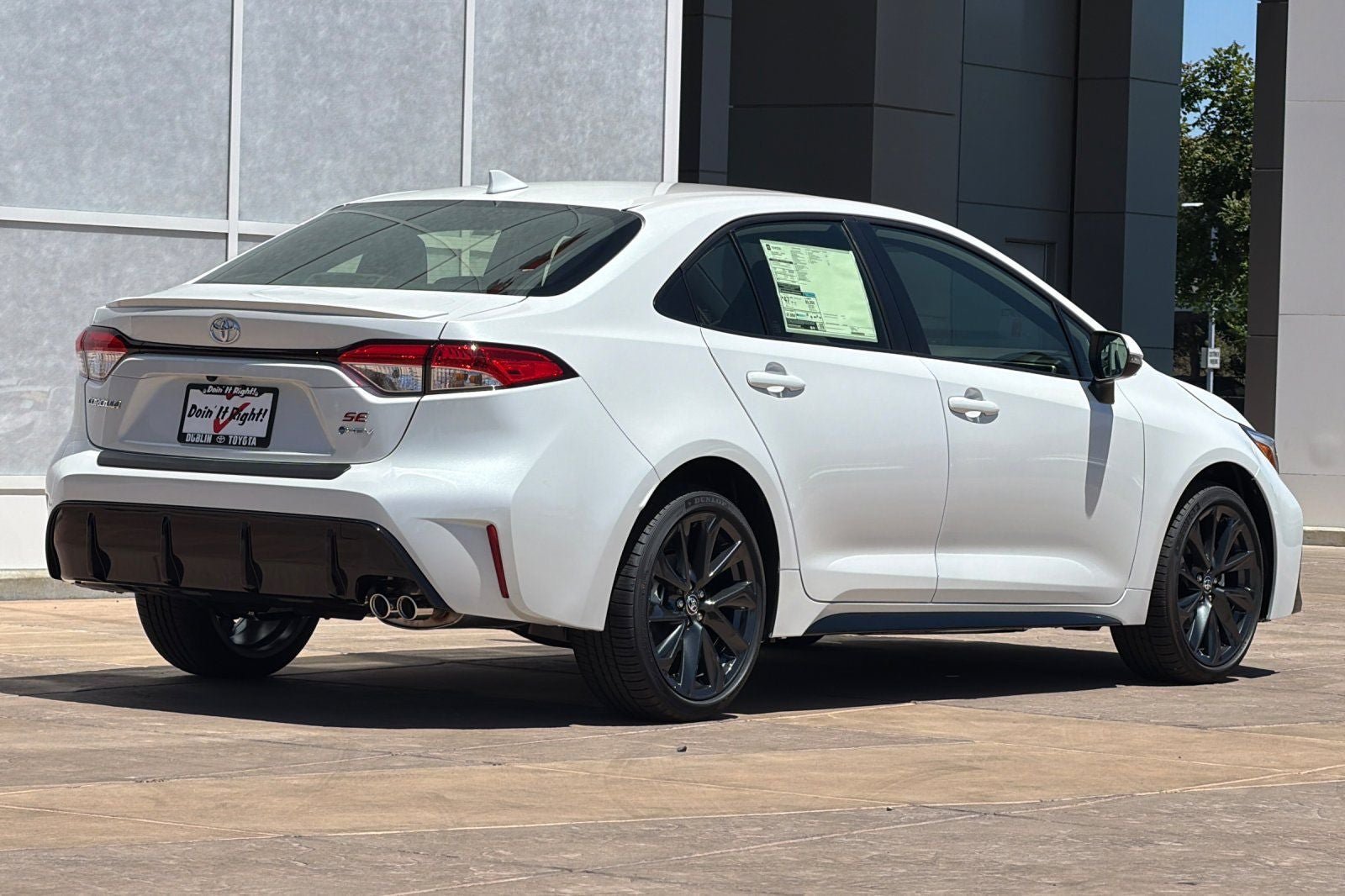 New 2026 Toyota Corolla SE w/ SE Premium Package FWD image 4