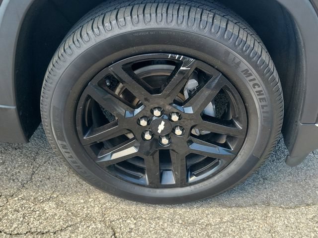 Used 2018 Chevrolet Traverse LT FWD image 5