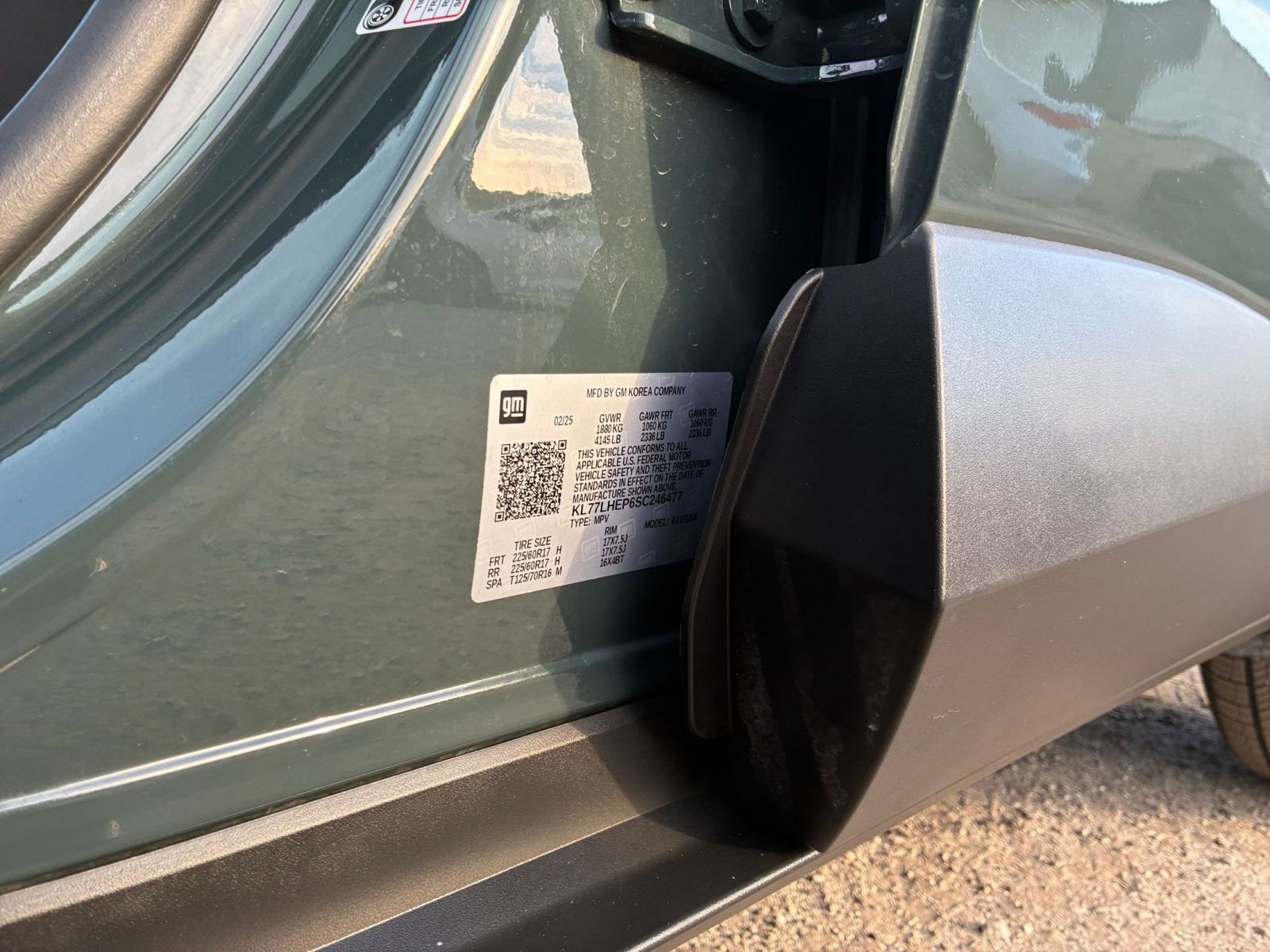 Used 2025 Chevrolet Trax LT image 29