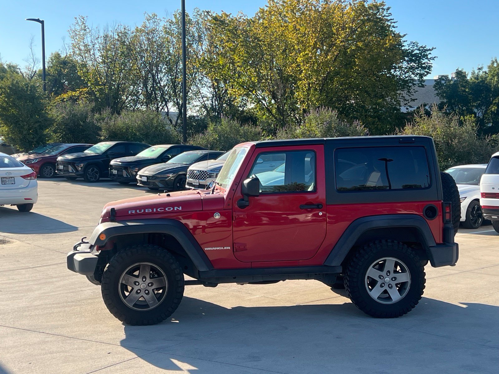 Used 2012 Jeep Wrangler Rubicon w/ PWR Convenience Group AWD/4WD image 5