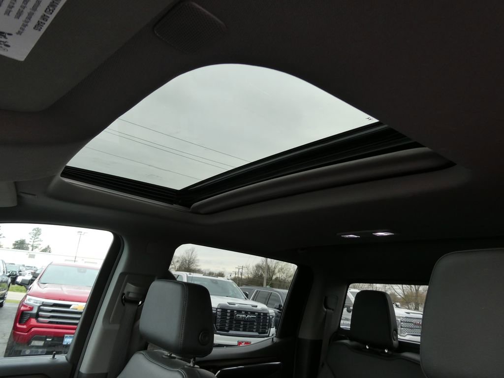 Certified 2024 GMC Sierra 1500 SLT w/ SLT Premium Plus Package AWD/4WD image 28