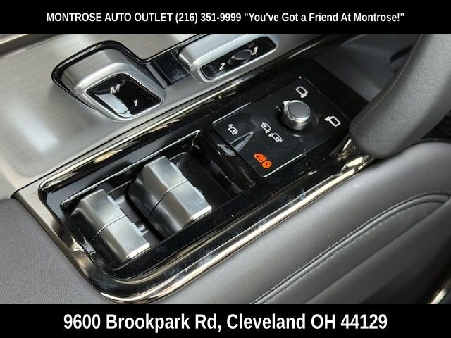 New 2025 Land Rover Range Rover Sport Dynamic SE image 33