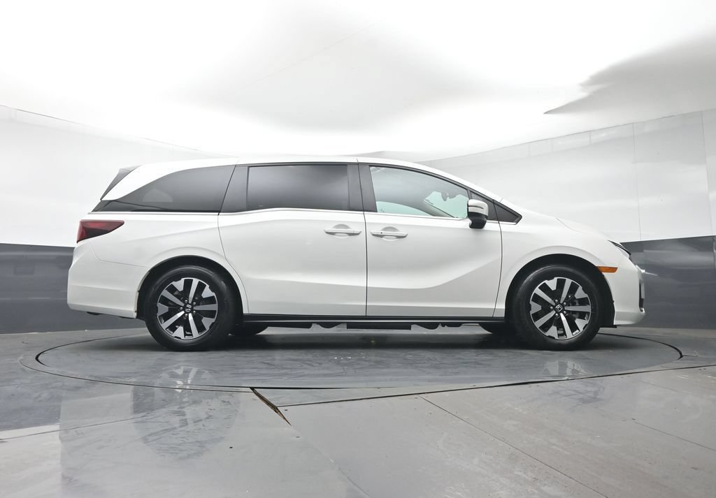 Certified 2025 Honda Odyssey EX-L image 35