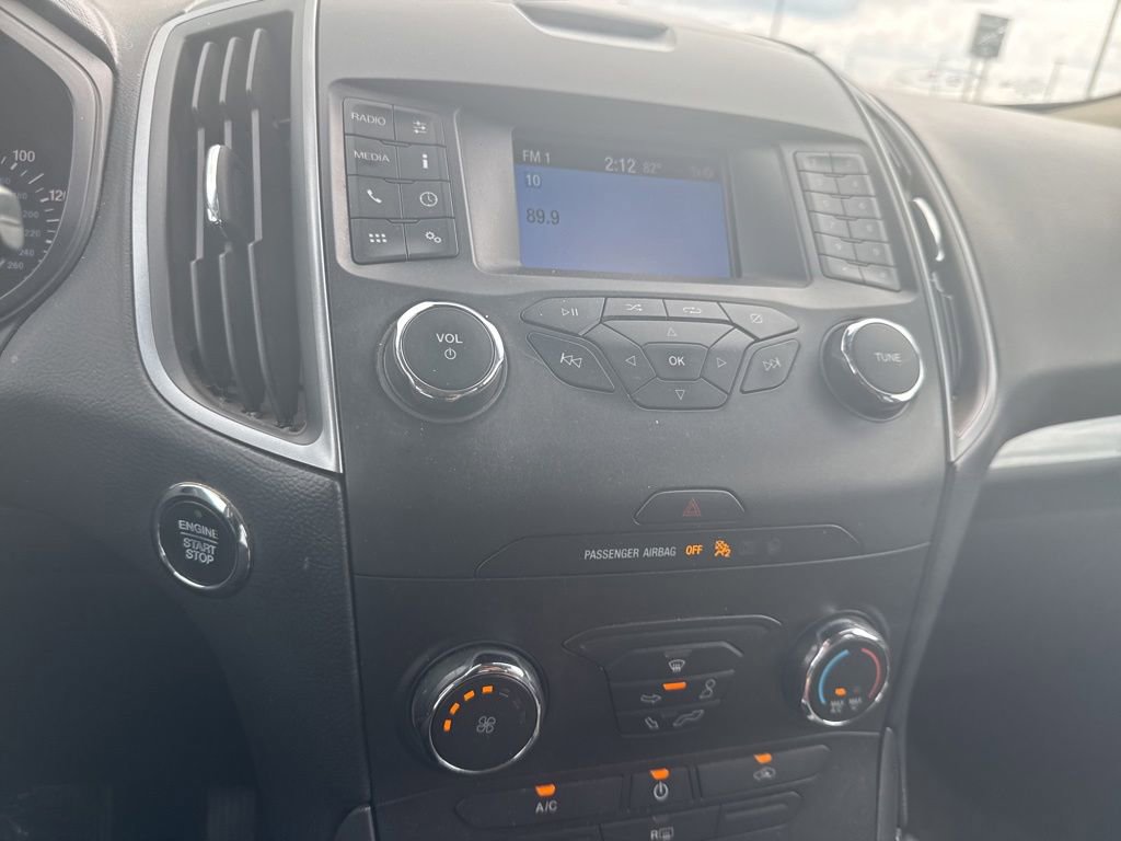 Used 2019 Ford Edge SE FWD image 13