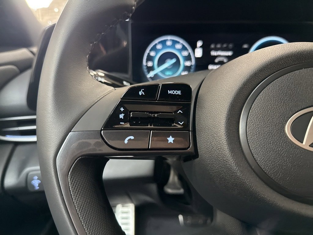 New 2026 Hyundai Elantra Sport w/ Cargo Package image 15