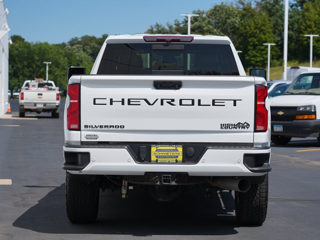 Certified 2024 Chevrolet Silverado 3500 High Country w/ LPO, Dark Essentials Package AWD/4WD image 5