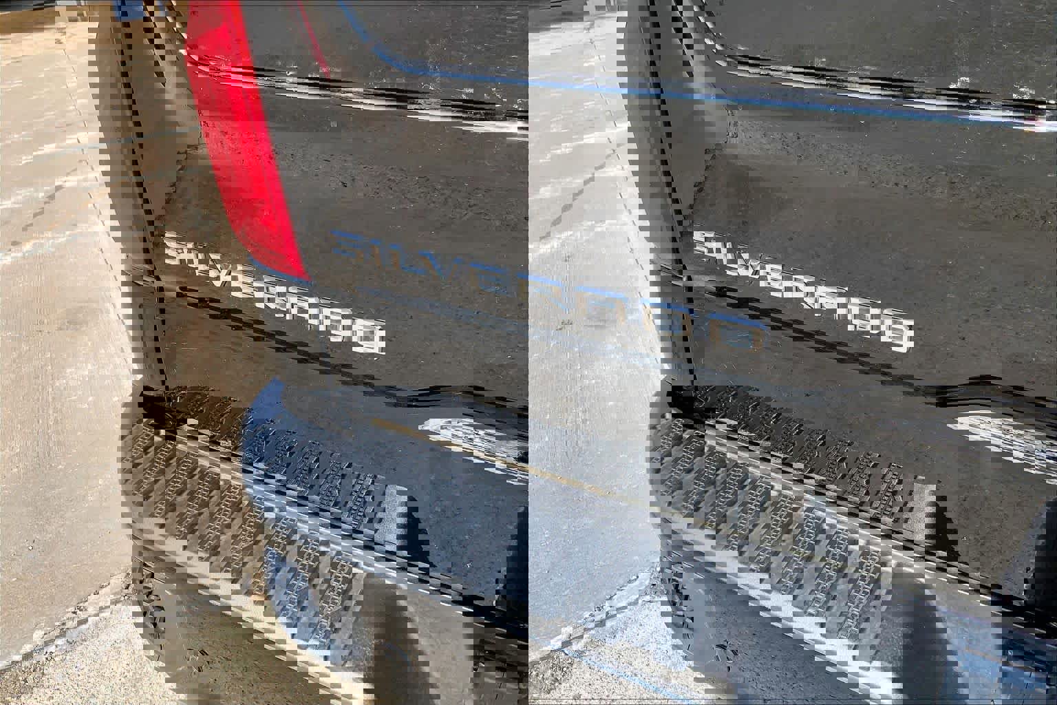 Certified 2024 Chevrolet Silverado 1500 ZR2 w/ Technology Package image 28