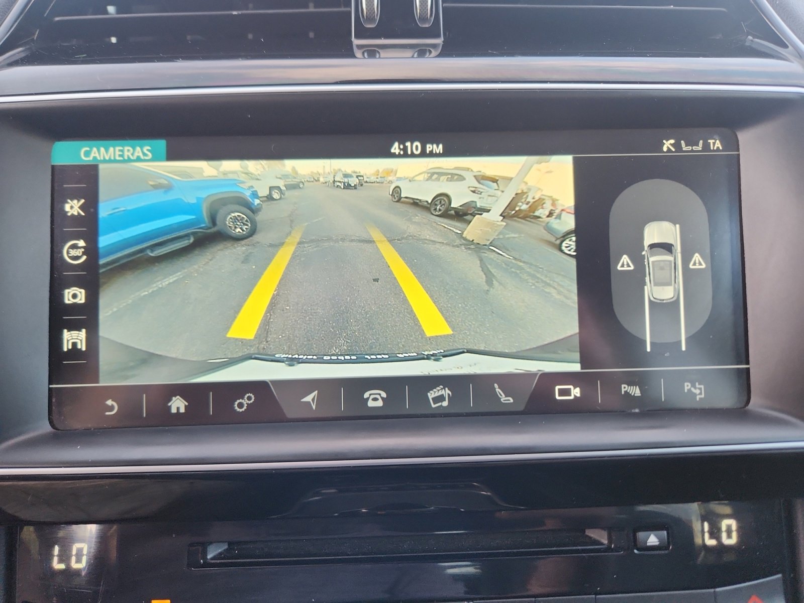 Used 2017 Jaguar F-PACE S image 30