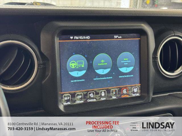 Certified 2020 Jeep Gladiator Overland AWD/4WD image 12