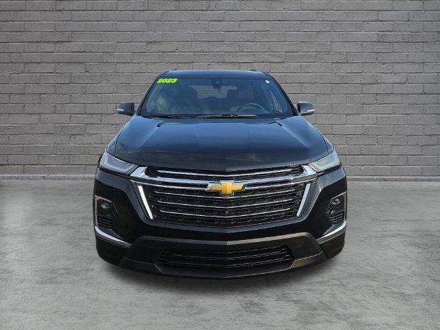 Used 2023 Chevrolet Traverse LT FWD image 9