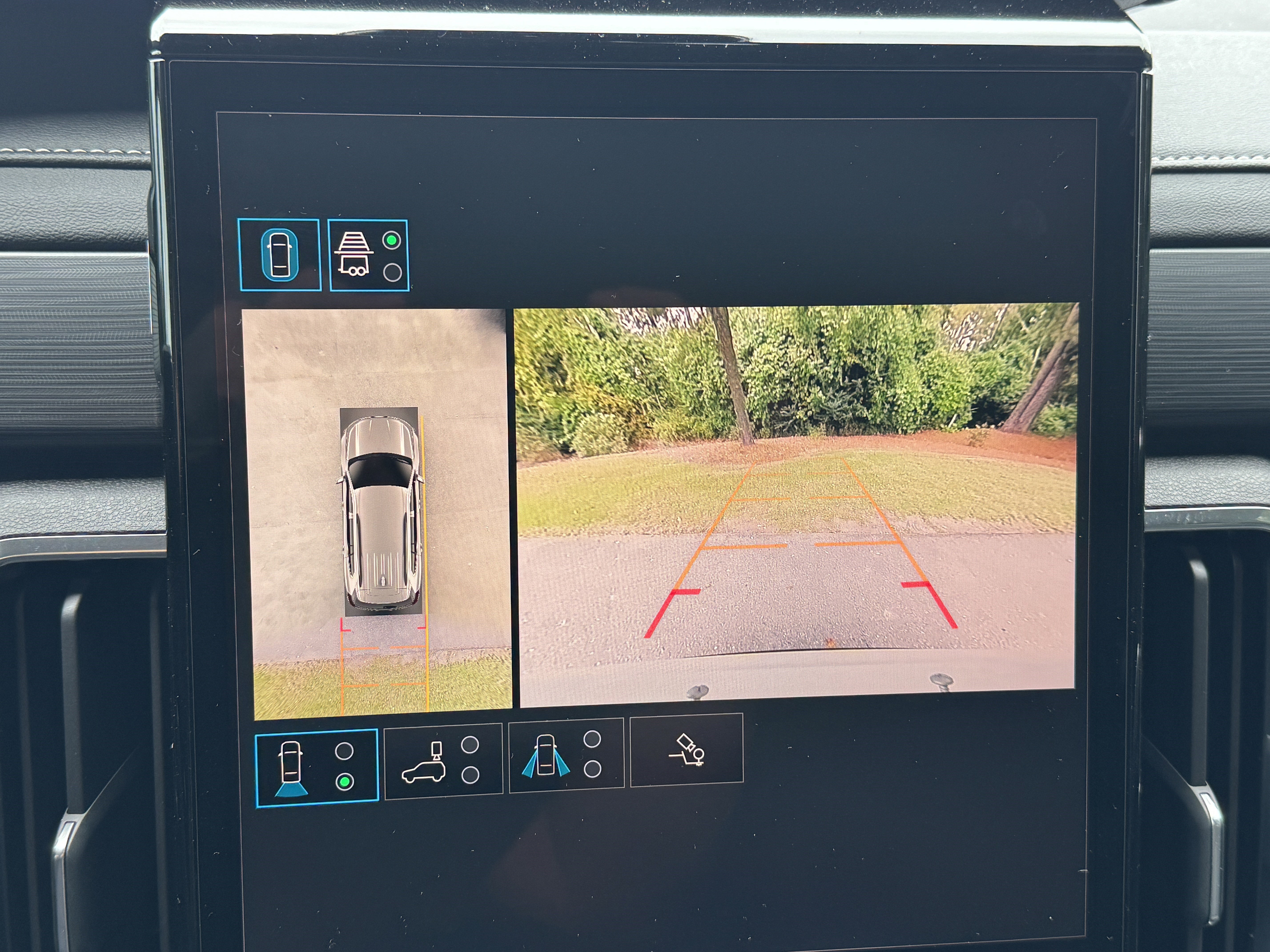 New 2026 GMC Acadia Elevation image 30