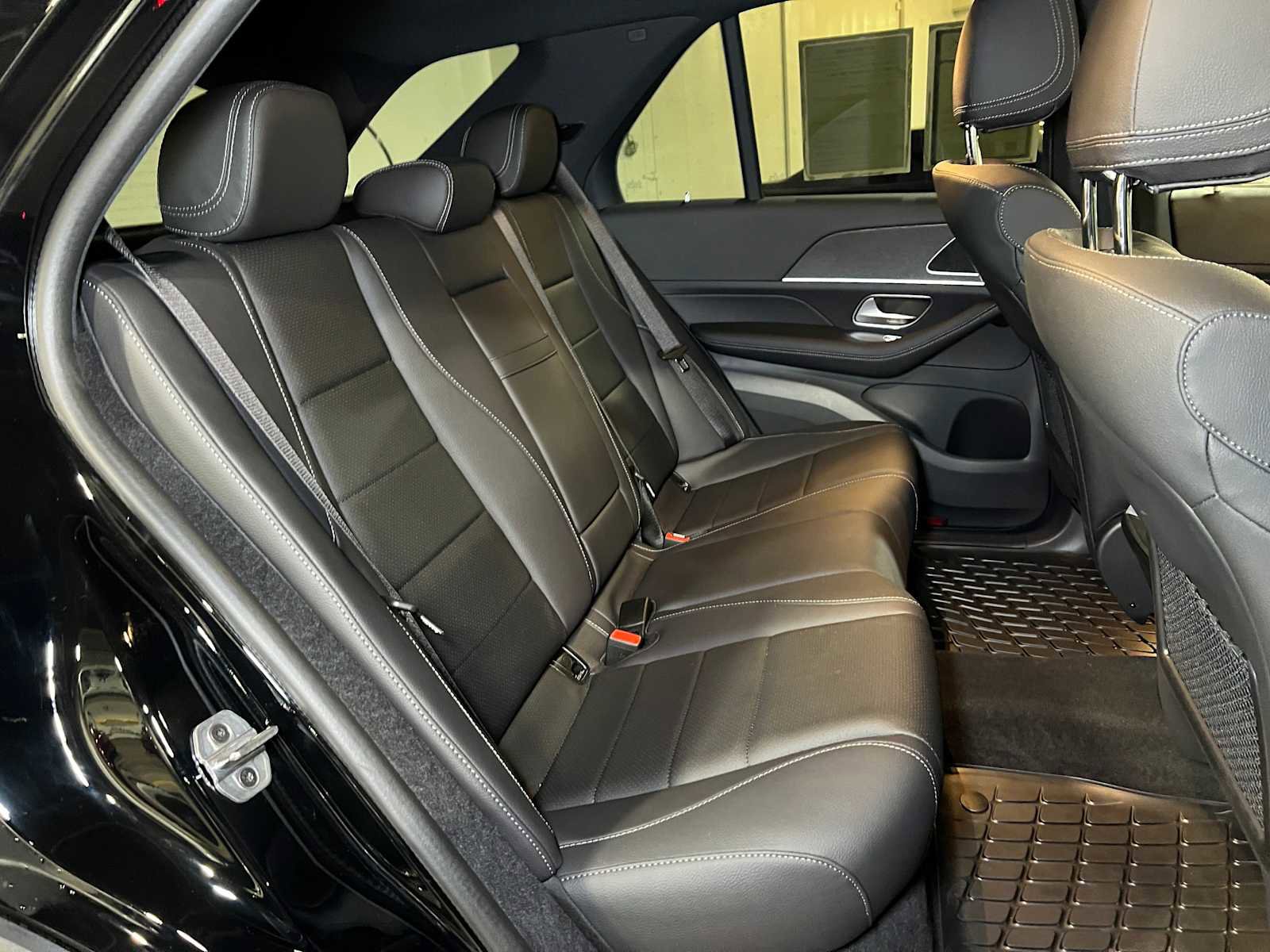 Used 2025 Mercedes-Benz GLE 350 4MATIC image 15