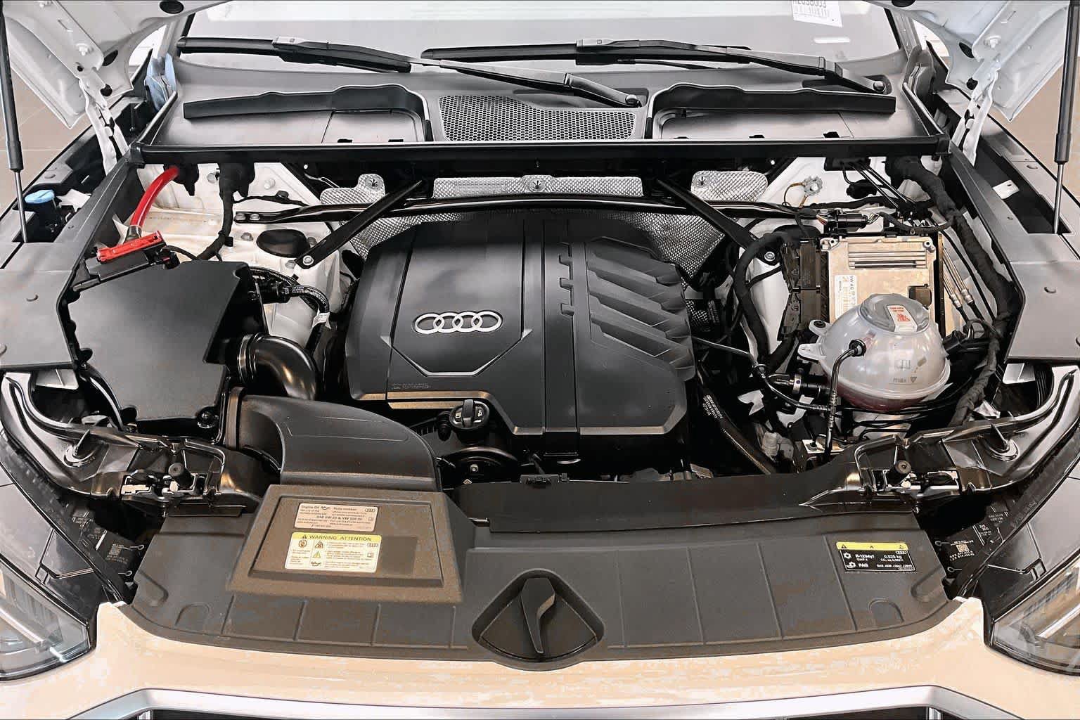 Used 2024 Audi Q5 2.0T Premium AWD/4WD image 30