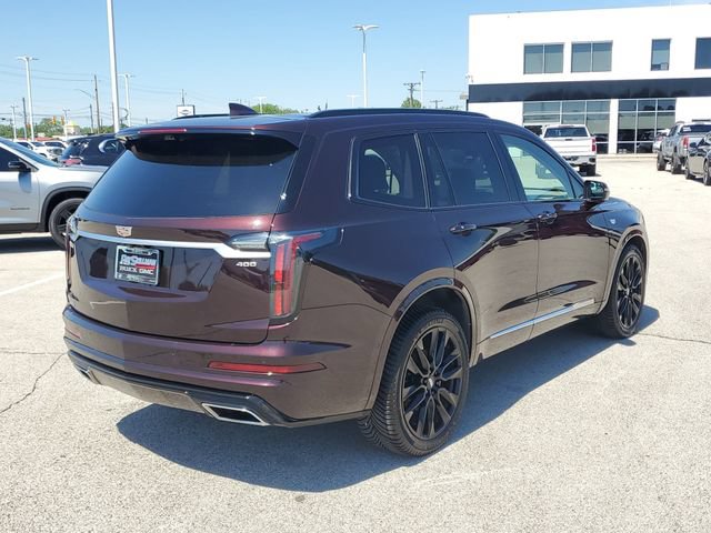 Used 2020 Cadillac XT6 Sport w/ Platinum Package AWD/4WD image 6