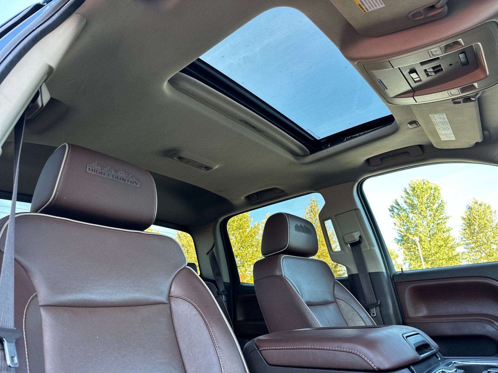 Used 2016 Chevrolet Silverado 3500 High Country w/ High Country Premium Package AWD/4WD image 15