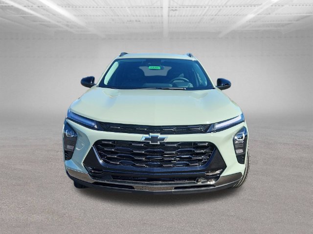 New 2026 Chevrolet Trax ACTIV w/ Driver Confidence Package FWD image 2