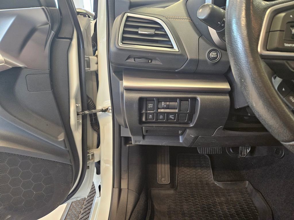 Used 2023 Subaru Crosstrek 2.5i Limited image 16