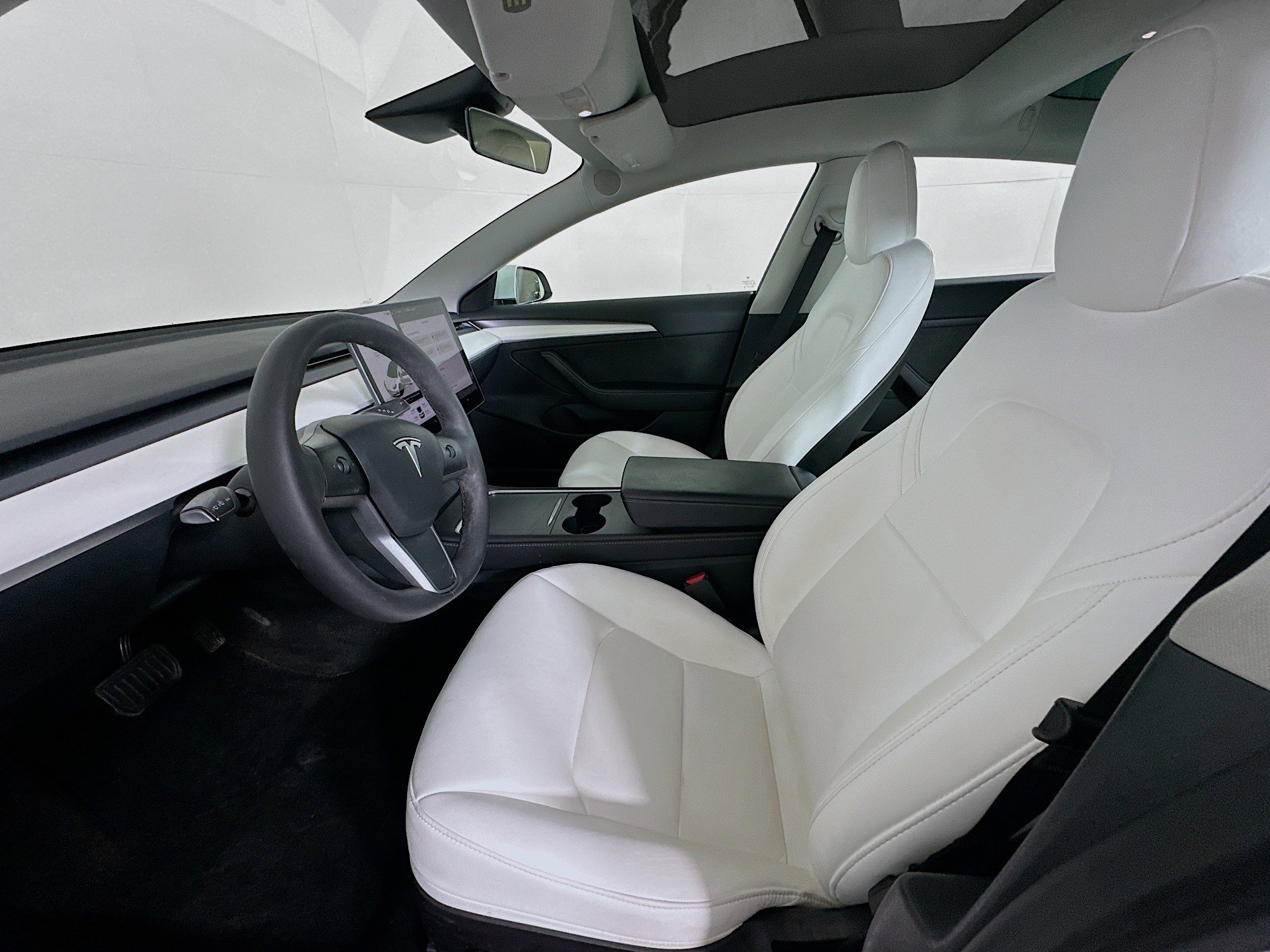 Used 2023 Tesla Model 3 Standard Range RWD image 13