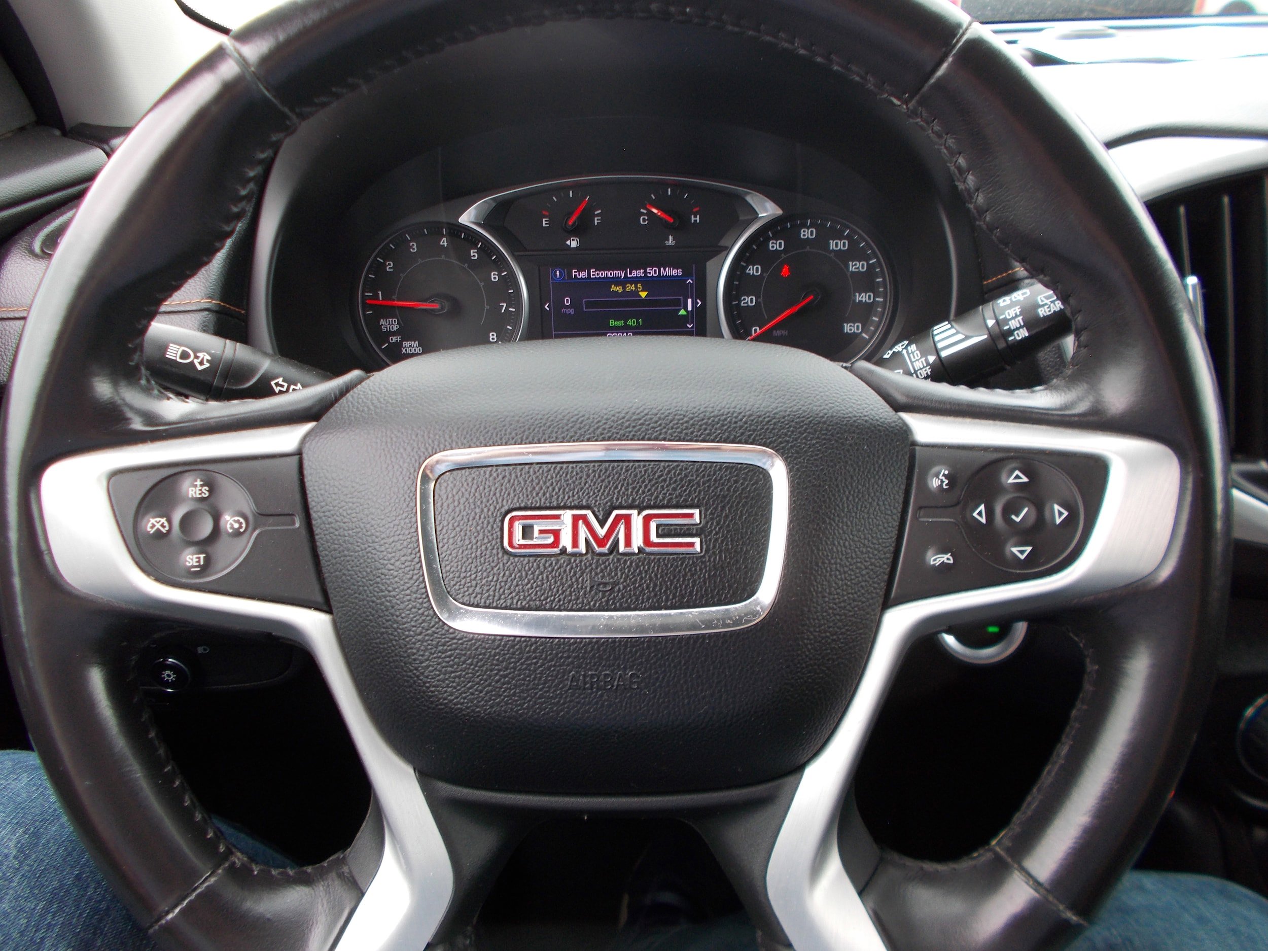 Used 2019 GMC Terrain SLE w/ Driver Convenience Package AWD/4WD image 11