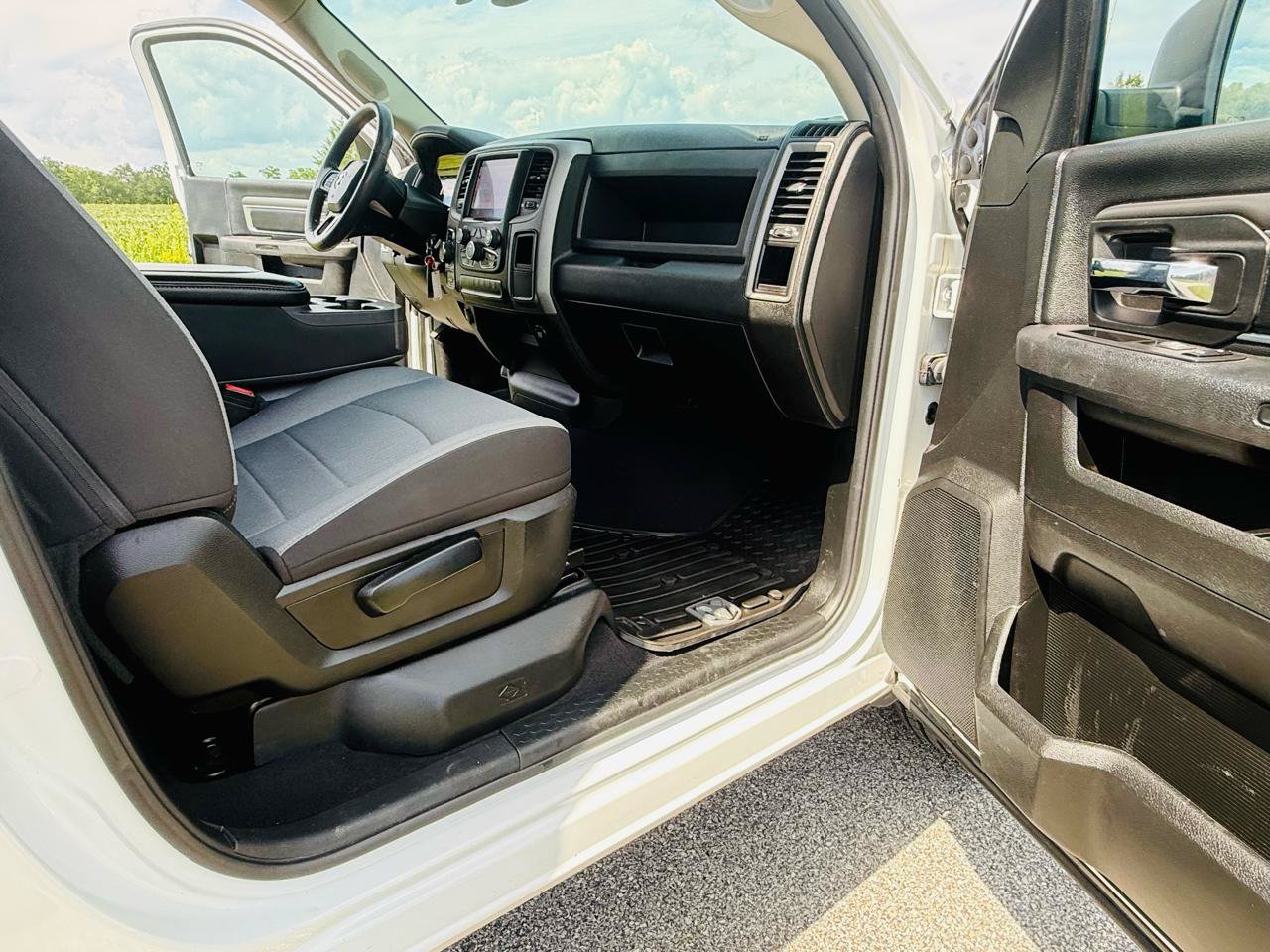 Used 2022 RAM 1500 Tradesman w/ Electronics Group AWD/4WD image 17