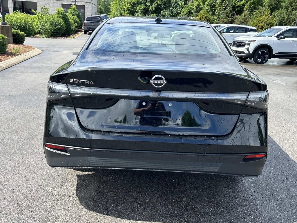 New 2026 Nissan Sentra SV w/ SV Convenience Package FWD image 6