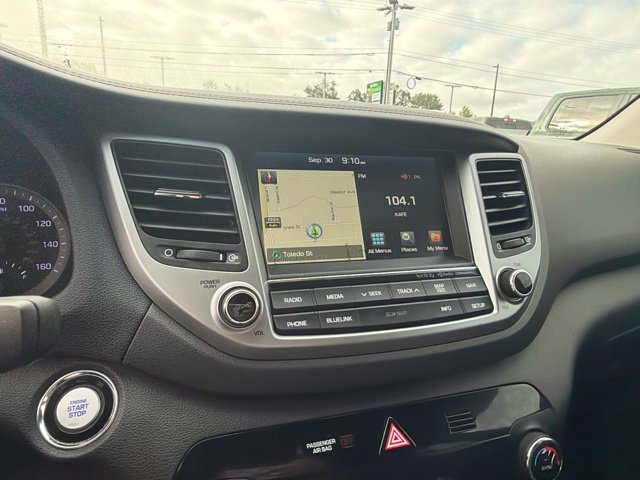 Used 2017 Hyundai Tucson SE Plus AWD/4WD image 25
