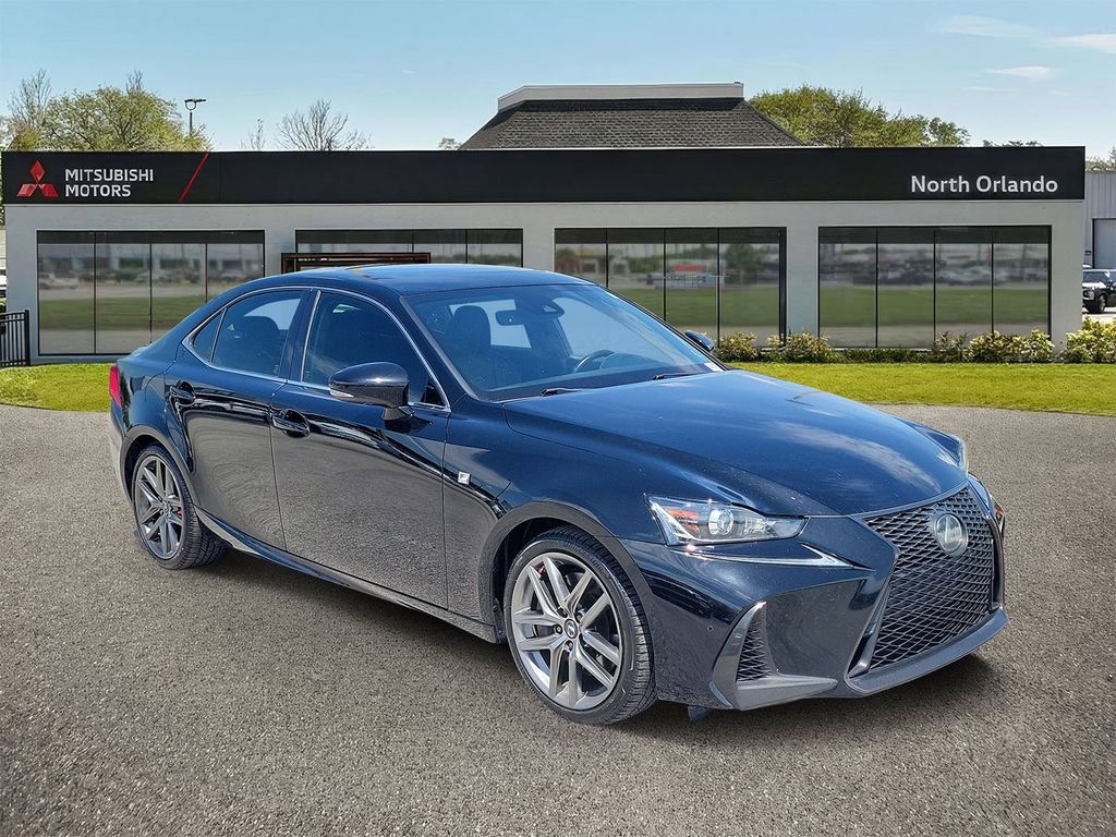 Used 2019 Lexus IS 300 F Sport w/ F Sport Package RWD image 4