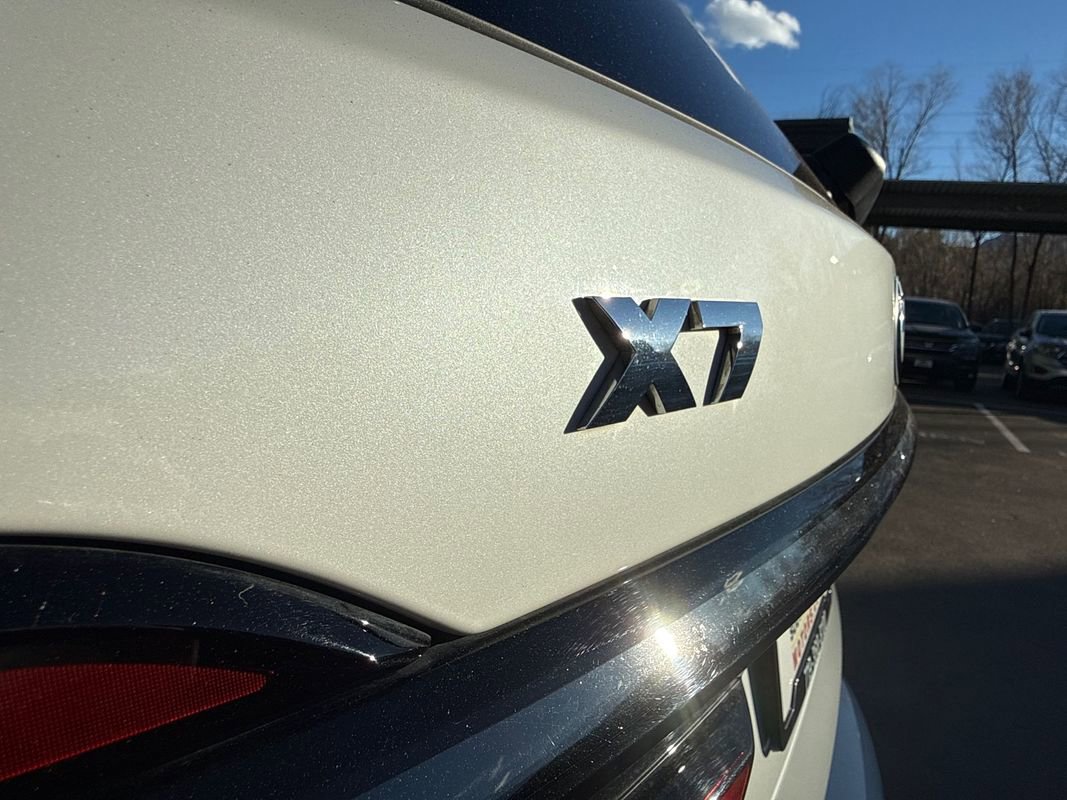 Used 2024 BMW X7 M60i w/ Executive Package image 12