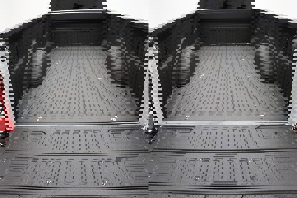 Used 2023 Ford F350 XLT w/ FX4 Off-Road Package image 10