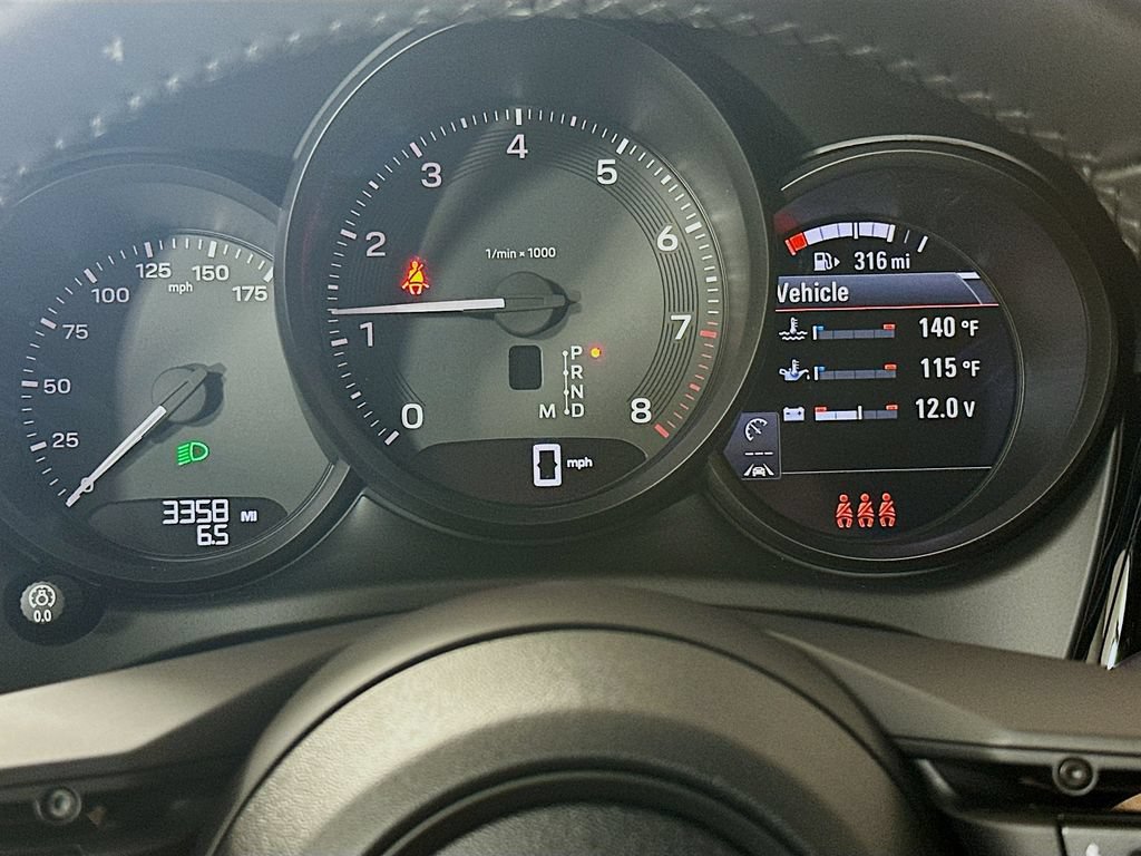 New 2026 Porsche Macan AWD/4WD image 13