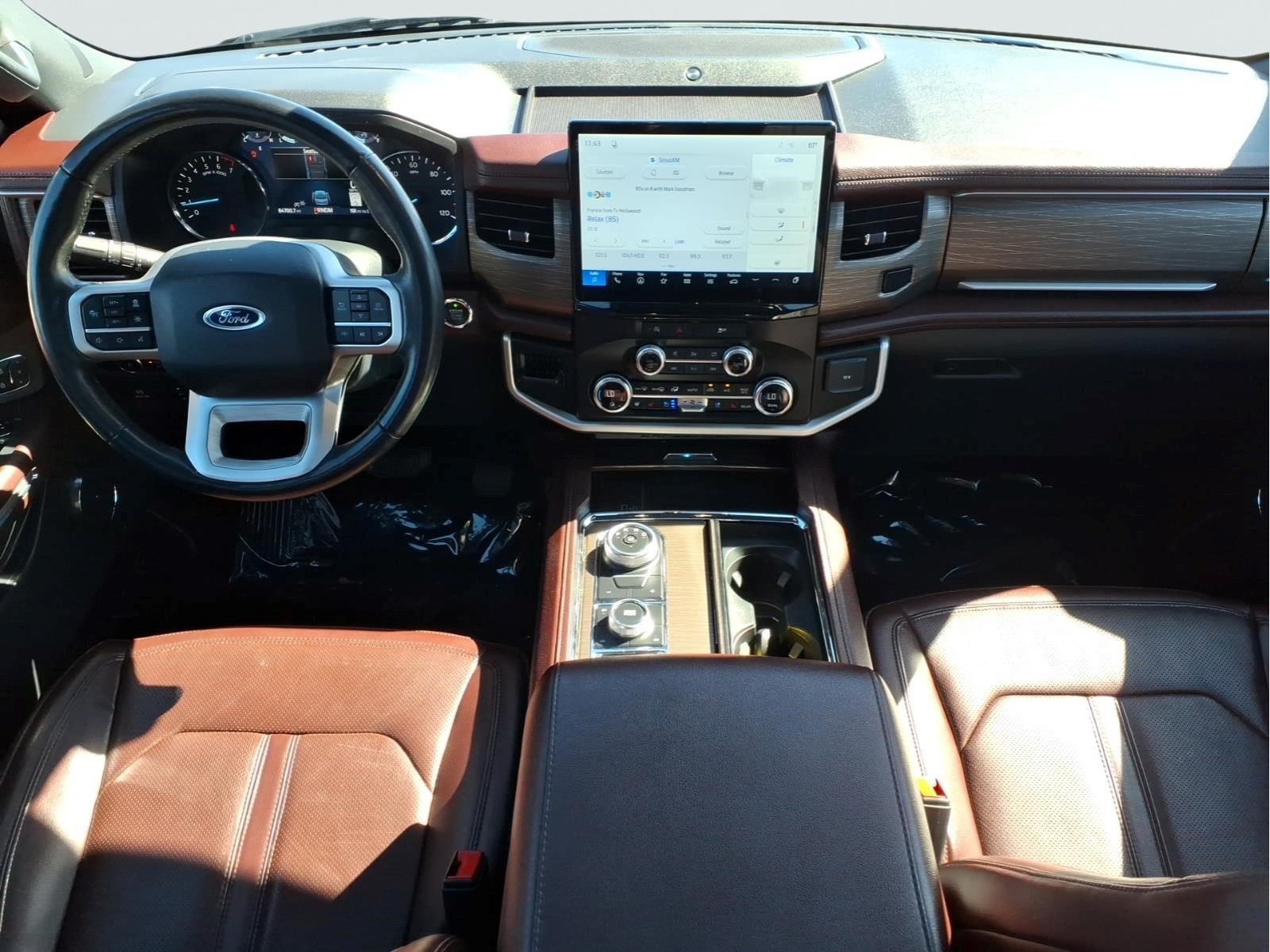 Used 2024 Ford Expedition Limited AWD/4WD image 9