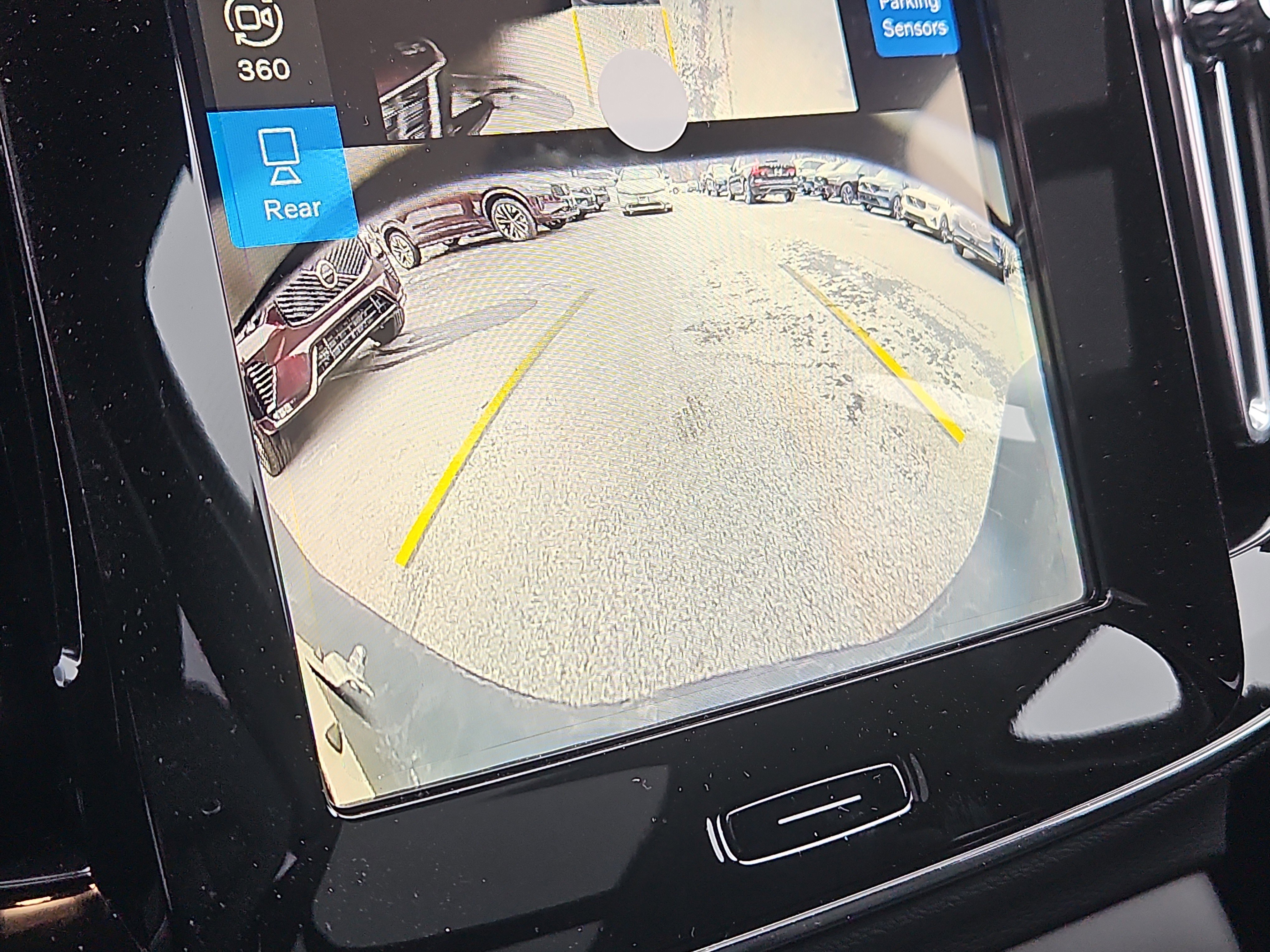 New 2026 Volvo XC40 B5 Plus w/ Protection Package Premier image 7