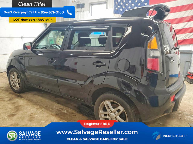 Used 2011 Kia Soul + FWD image 3